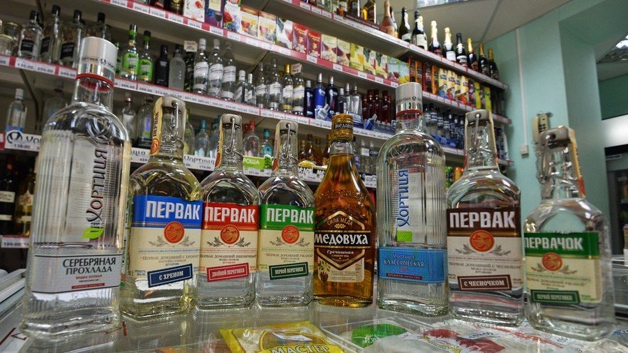 Centrist lawmaker seeks total prohibition in Russia to bring alcohol producers to heel