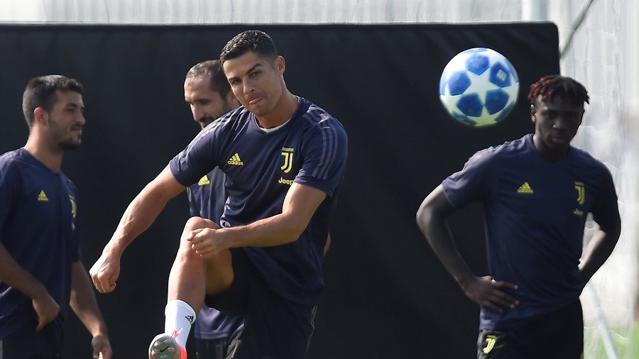 Ronaldo & Juventus targeted by 'hooligans' with fireworks before UCL match against Valencia