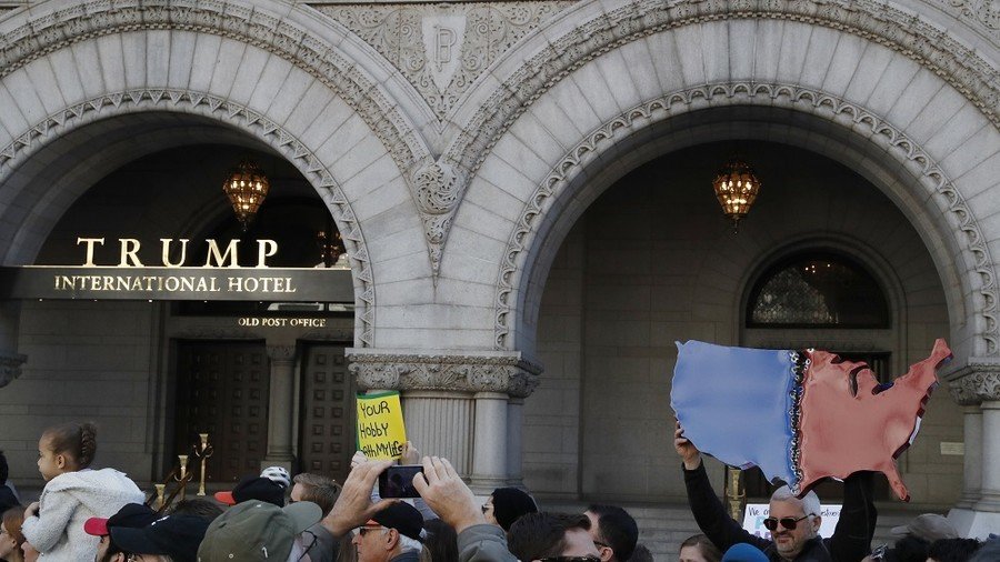 Judge rules Democrats can sue Trump for 'emoluments' over DC hotel