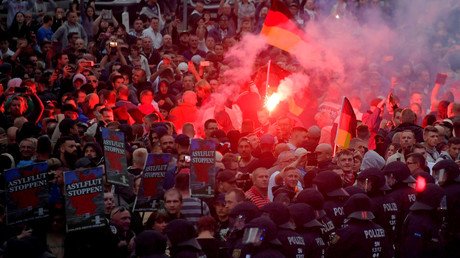 ‘Stop Islamization’: AfD supporters march through Germany’s Rostock amid massive counter-protests