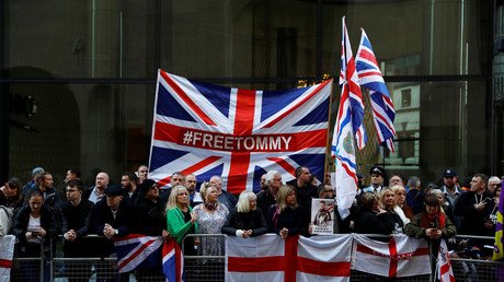 Rowdy supporters vow to rally again after Tommy Robinson case is adjourned 