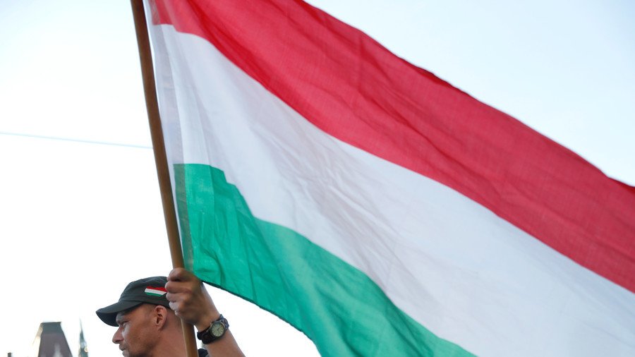 Budapest warns Kiev against expelling consul, vows to retaliate ‘immediately’