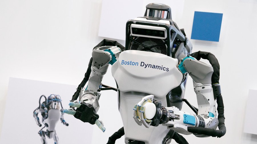 Boston Dynamics’ Atlas robot can now do parkour to chase squishy humans up stairs (VIDEO)