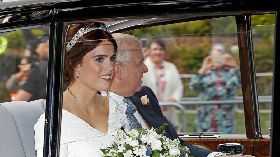 ‘And I hope she’ll be a fool’: Princess Eugenie wedding mercilessly mocked over Great Gatsby reading