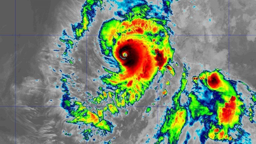 ‘Extremely dangerous’: Hurricane Willa bears down on Mexico as it nears category 5 (IMAGES)