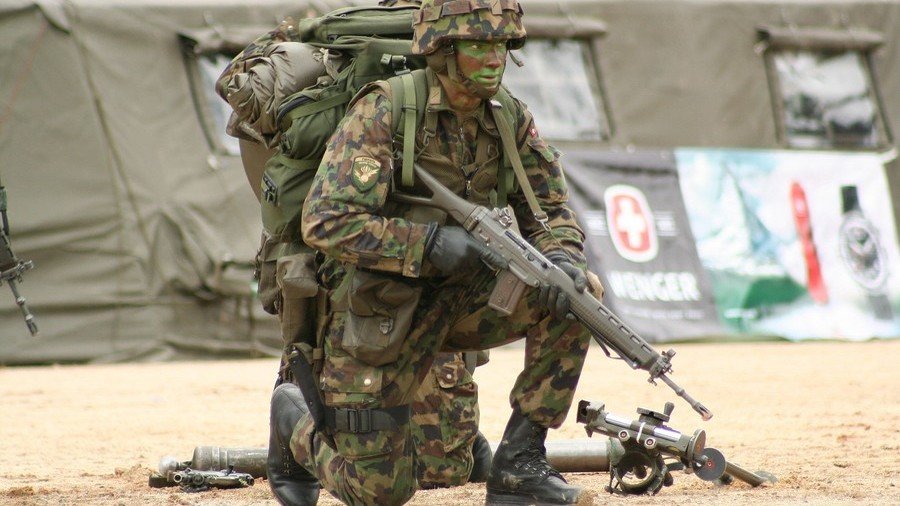 Insult and injury: Swiss soldier shoots himself in the foot, gets fined