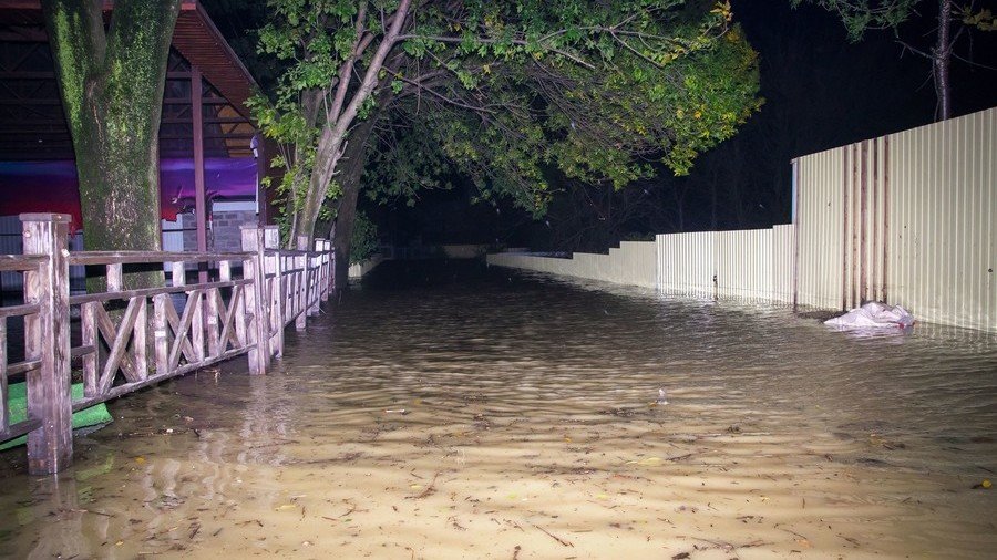 Streets drown, bridge collapses as Southern Russia hit by deadly flash flood (PHOTOS, VIDEOS)