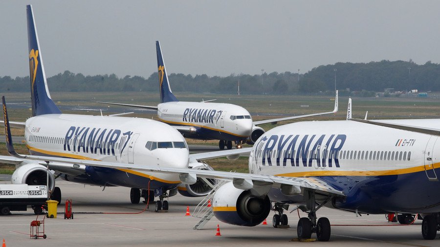 ‘At risk of collision’: Two Ryanair planes could have crashed in Spanish airspace – investigators