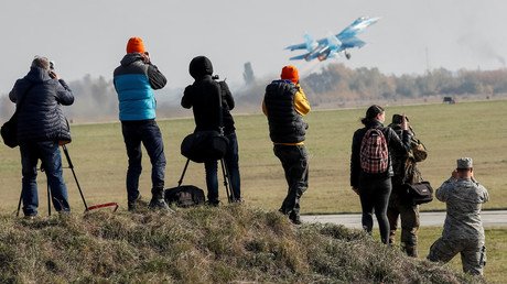 Ukrainian military publishes, then deletes info on American killed in Su-27 crash