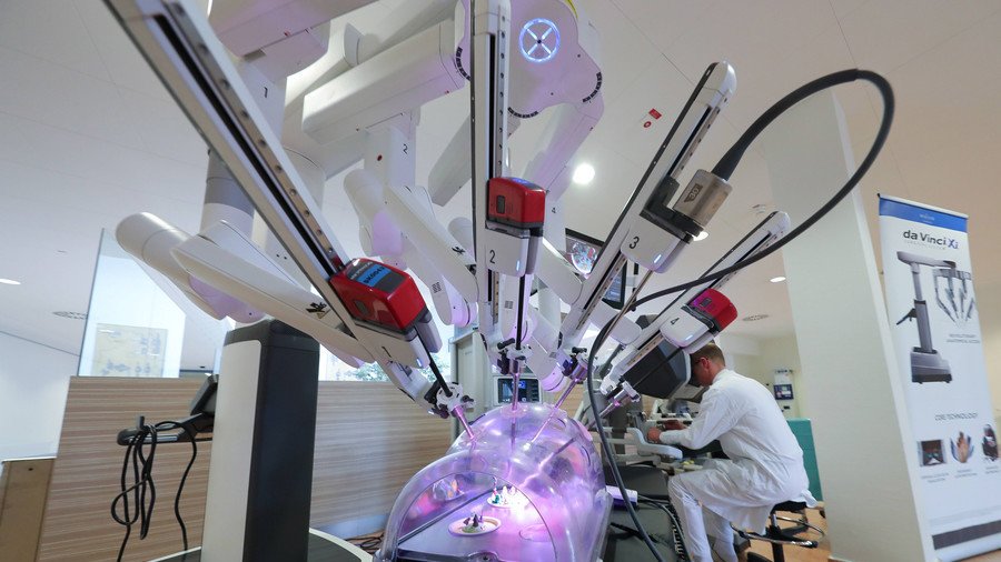 UK’s first robot-assisted heart valve surgery results in patient’s death