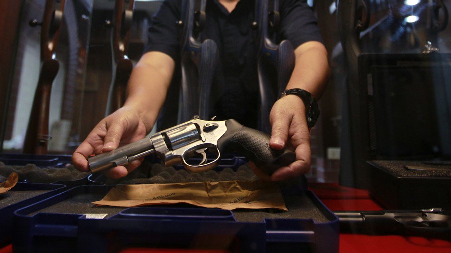 Festive firearms: Glassmaking company gives employees handguns for Christmas