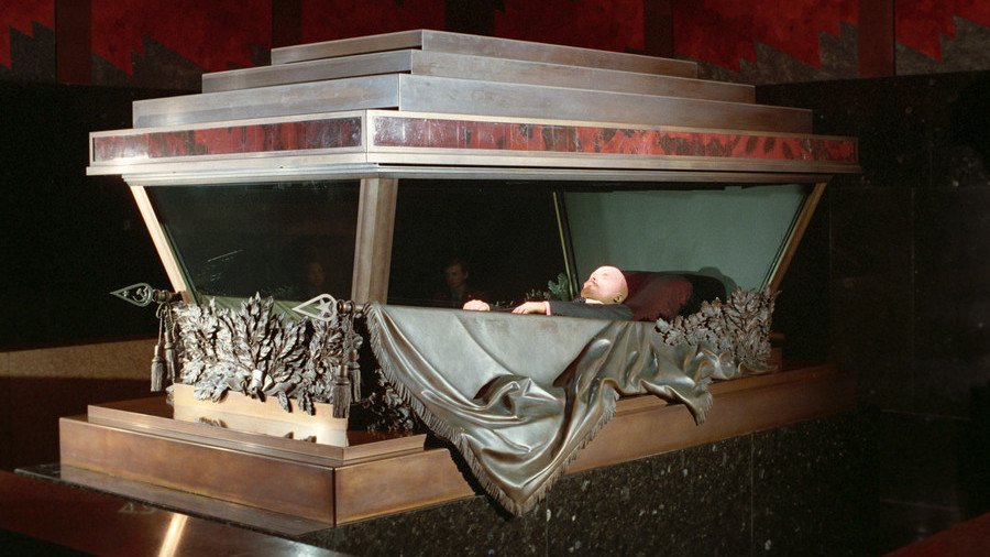 Rubber doll or wax figure? New idea to ‘replace’ Lenin’s body in mausoleum sparks communist outrage