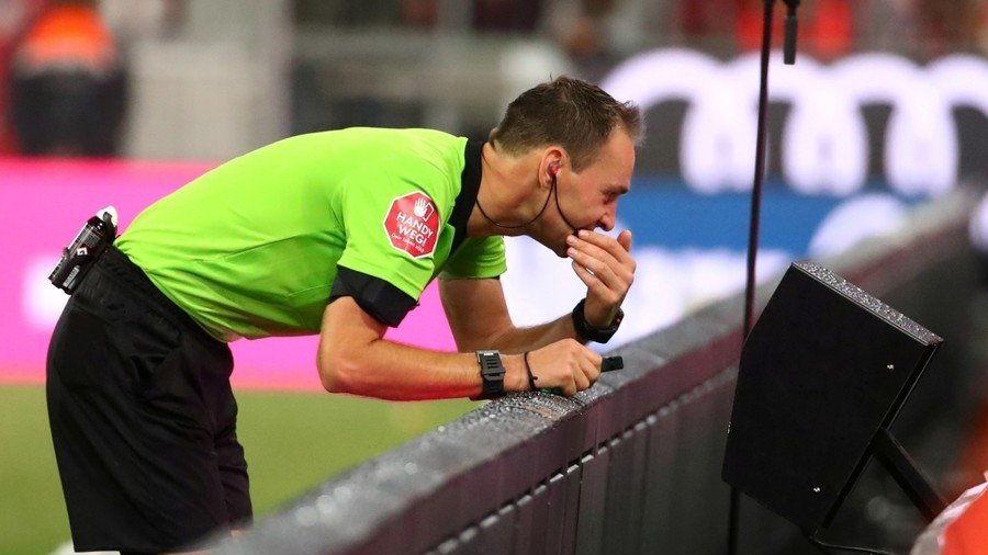 Premier League confirms VAR system technology to be introduced from 2019/20 season