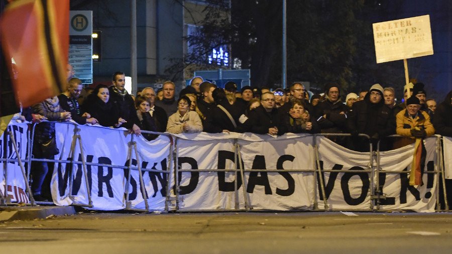 Too little, too late? Merkel comes to Chemnitz to ease ethnic tensions, but faces mass protest