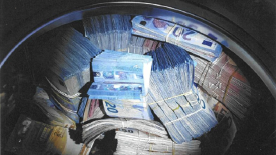 Dirty money? $400,000 of laundered money found inside washing machine