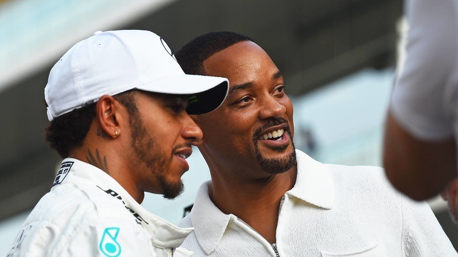 ‘Lewis, I’m sorry man!’: Will Smith pranks F1 champ Hamilton before final race of the season (VIDEO)