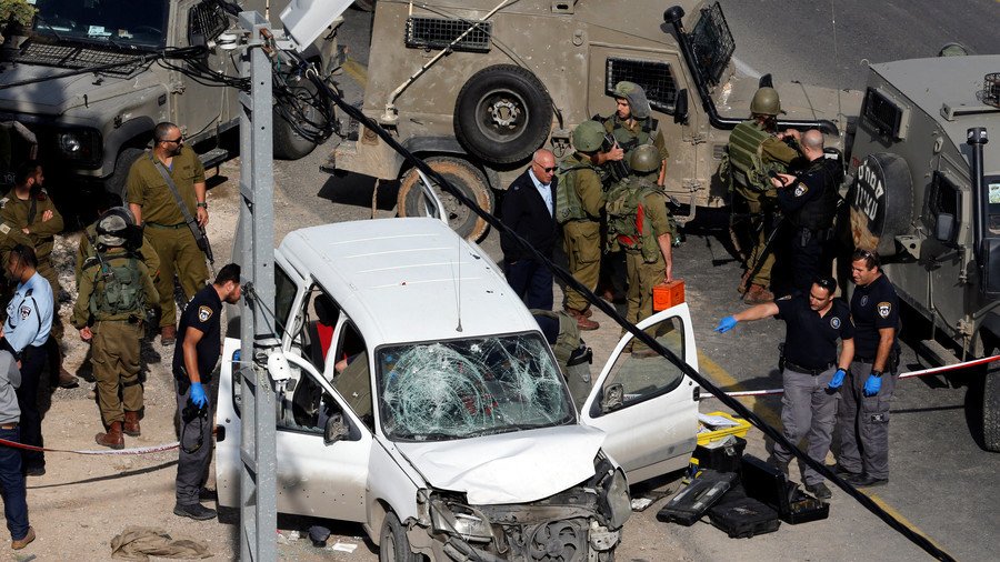 Multiple Israeli soldiers injured in West Bank ramming attack, driver shot & killed (PHOTOS, VIDEO)