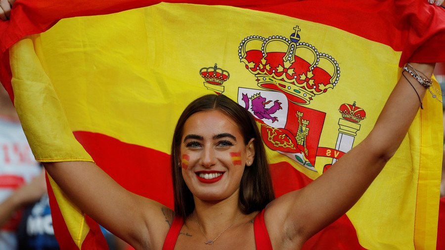 Spanish comedian facing hate crime charge for blowing nose on national flag