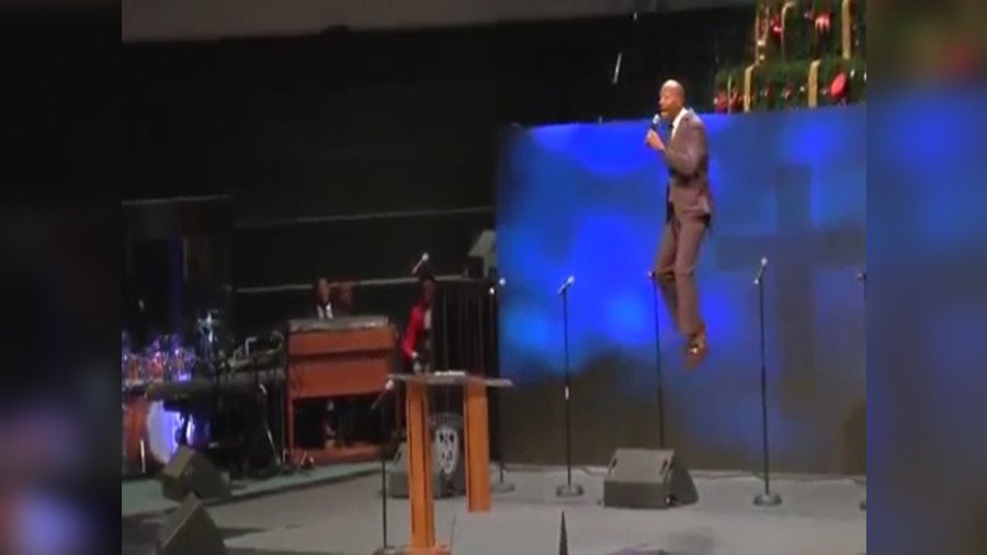 ‘Flying pastor’ swings off church ceiling to portray Jesus’ return (VIDEO)