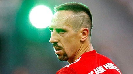 Bayern Munich ace Franck Ribery apologizes for slapping TV reporter following Dortmund defeat