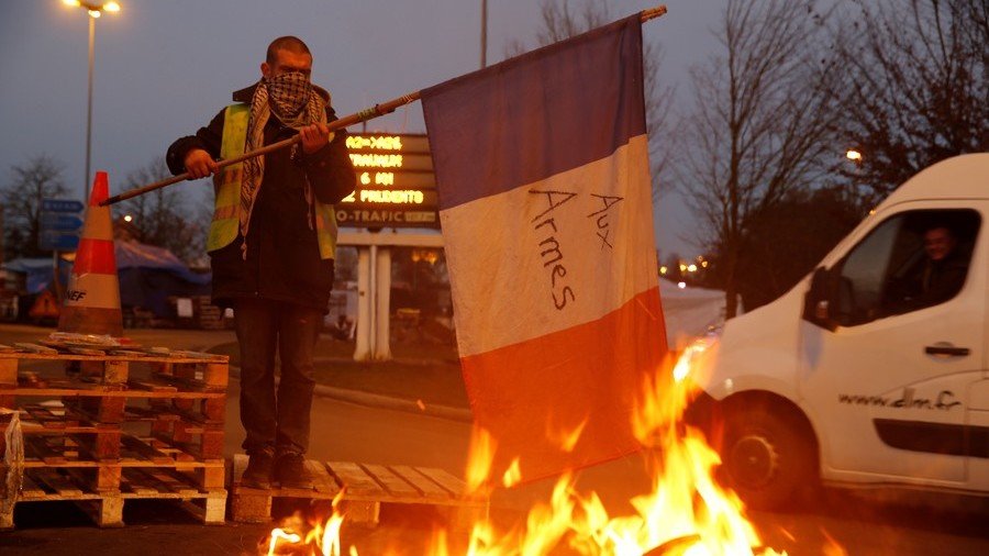 Elysee fears ‘putschists’, coup attempt during Yellow Vests protests this weekend – media