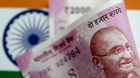India to switch from dollar to rupee to pay for Iranian oil