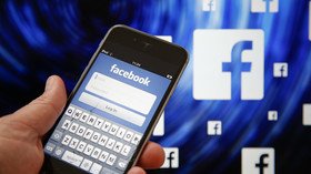  Facebook DOWN in US Eastern Coast for hundreds of users 