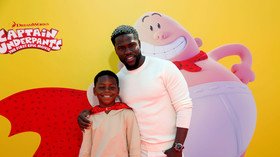 ‘Is it OK if I still don’t want my son to be gay?’ What Kevin Hart should’ve said as he quit Oscars