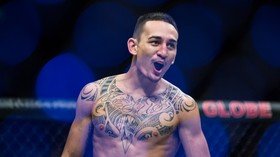 UFC 231: Holloway beats Ortega to retain featherweight title 