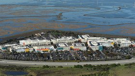 Bomb threat triggers evacuation at Facebook Menlo Park campus