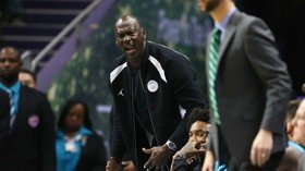 NBA icon Jordan slaps Charlotte Hornets star Monk after early celebration (VIDEO) 