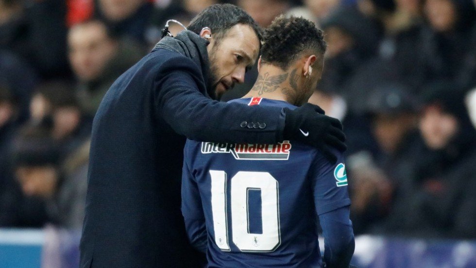 Reports: Neymar bullies PSG teammate, the pair 'barely talk anymore'