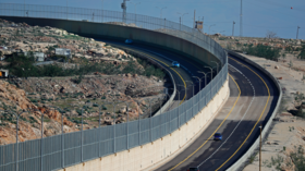 ‘Apartheid Road’ opens in West Bank, with one side for settlers & the other for Palestinians
