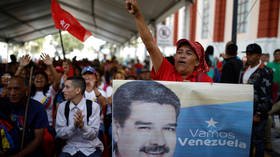 Maduro allows US diplomats to stay after expulsion order, but sets conditions