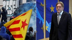 ‘I’m Catalan and in prison’: Twitter erupts after EU bigwig Verhofstadt’s ‘I am European’ mantra