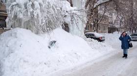 Russian city loses battle with snow after being hit by historic blizzards (PHOTO, VIDEO)