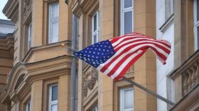 Lack of interest: US shuts down American citizenship office in Moscow