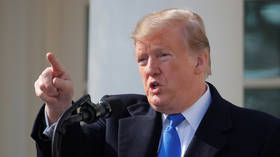 Trump declares national emergency over border crisis 