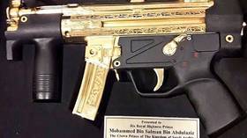 Man with the golden submachine gun: Pakistan gifts Saudi prince MBS gold-plated carbine
