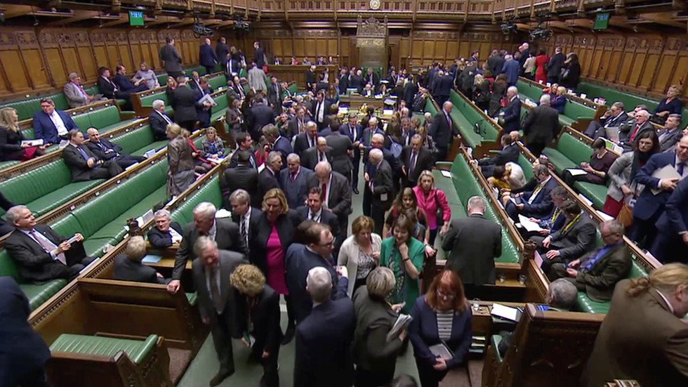 British Mps Vote In Favor Of Ruling Out A ‘no Deal Brexit Videos — Rt Uk News 8085