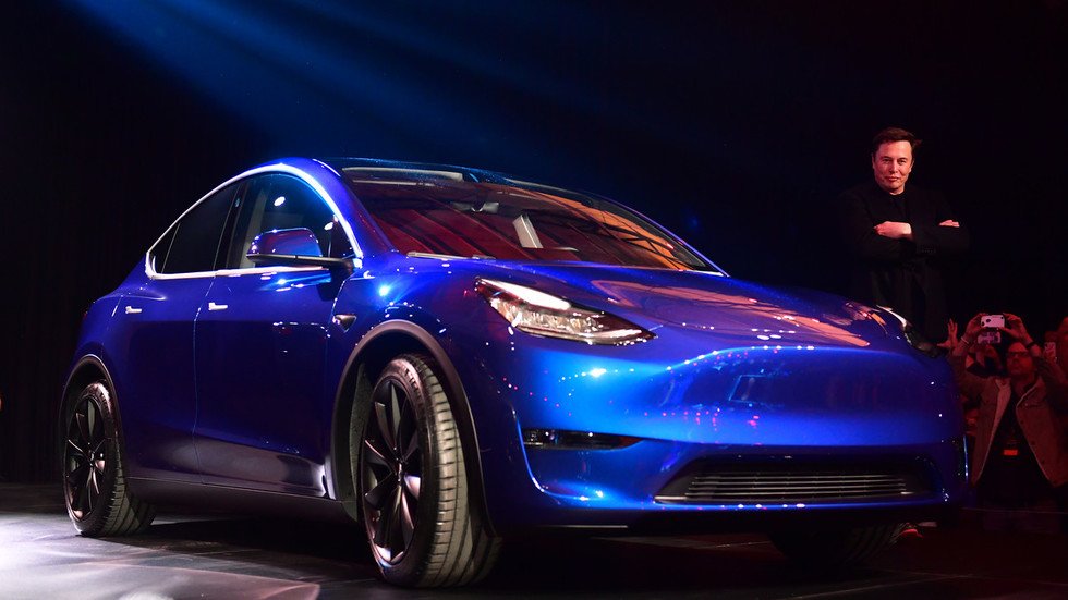 Bringing sexy back: Elon Musk unveils Tesla’s 2nd electric SUV Model Y ...