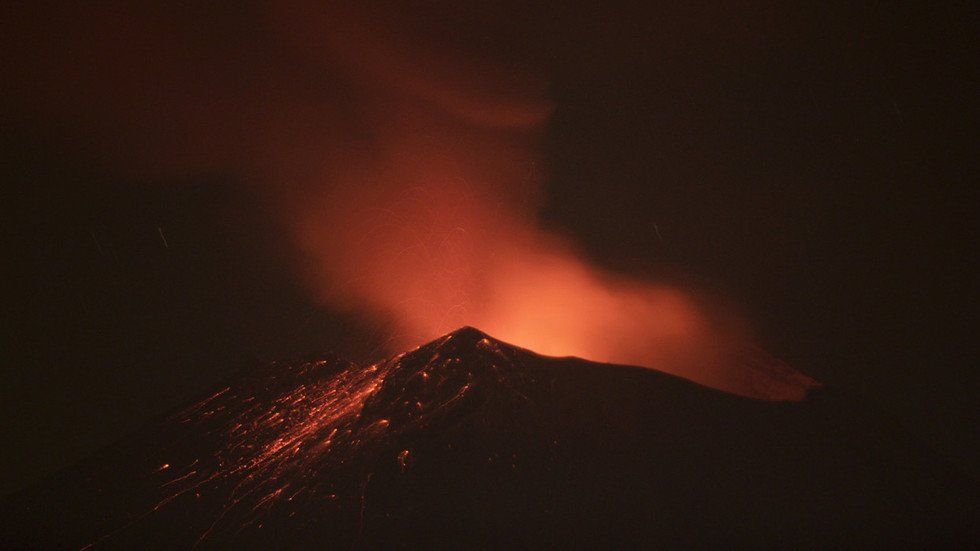 Mexico’s Popocatepetl volcano suffers largest eruption in years (PHOTOS ...