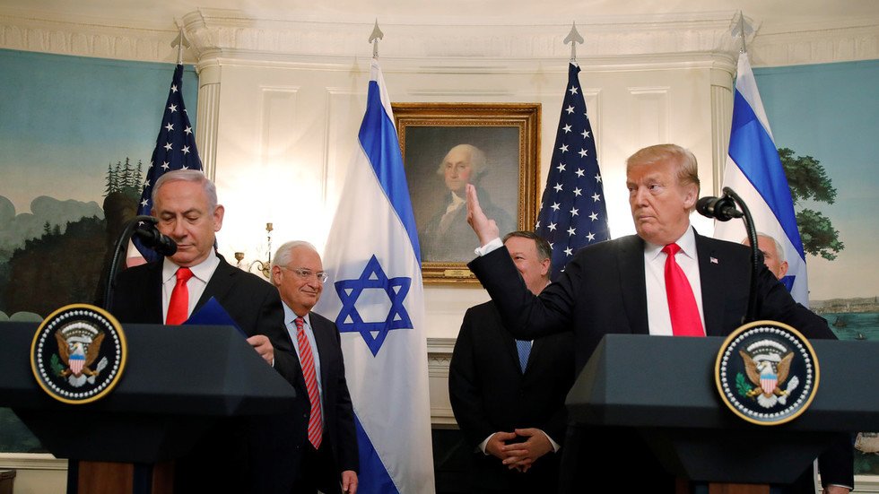 Trump Signs Declaration Recognizing Israel's Sovereignty Over Disputed ...