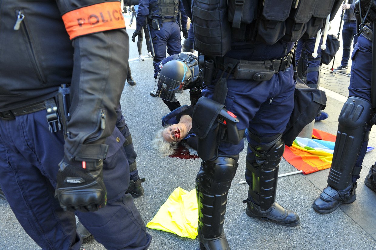 Tear gas, skirmishes: Yellow Vests flood streets of France in Act XX ...