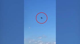 Terrifying footage shows BA plane battling intense crosswinds (VIDEOS)