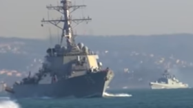Close encounter of Russian & US warships in Bosporus Strait caught on VIDEO