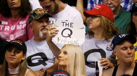 Blowback? QAnon book becomes best-seller as deplatforming ‘strengthens’ conspiracy theorists (VIDEO)