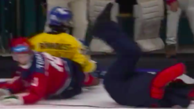 Wipeout! Cameraman sent flying in Universiade 2019 bandy semi-final in Russia (VIDEO)