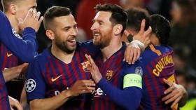 Messi scores with perfect Panenka penalty, as Barca race to lead over Lyon in CL