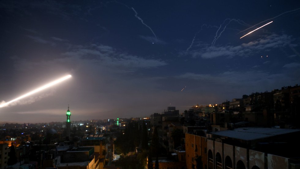 3 people injured in Israeli rocket attack on Syria's Hama province ...